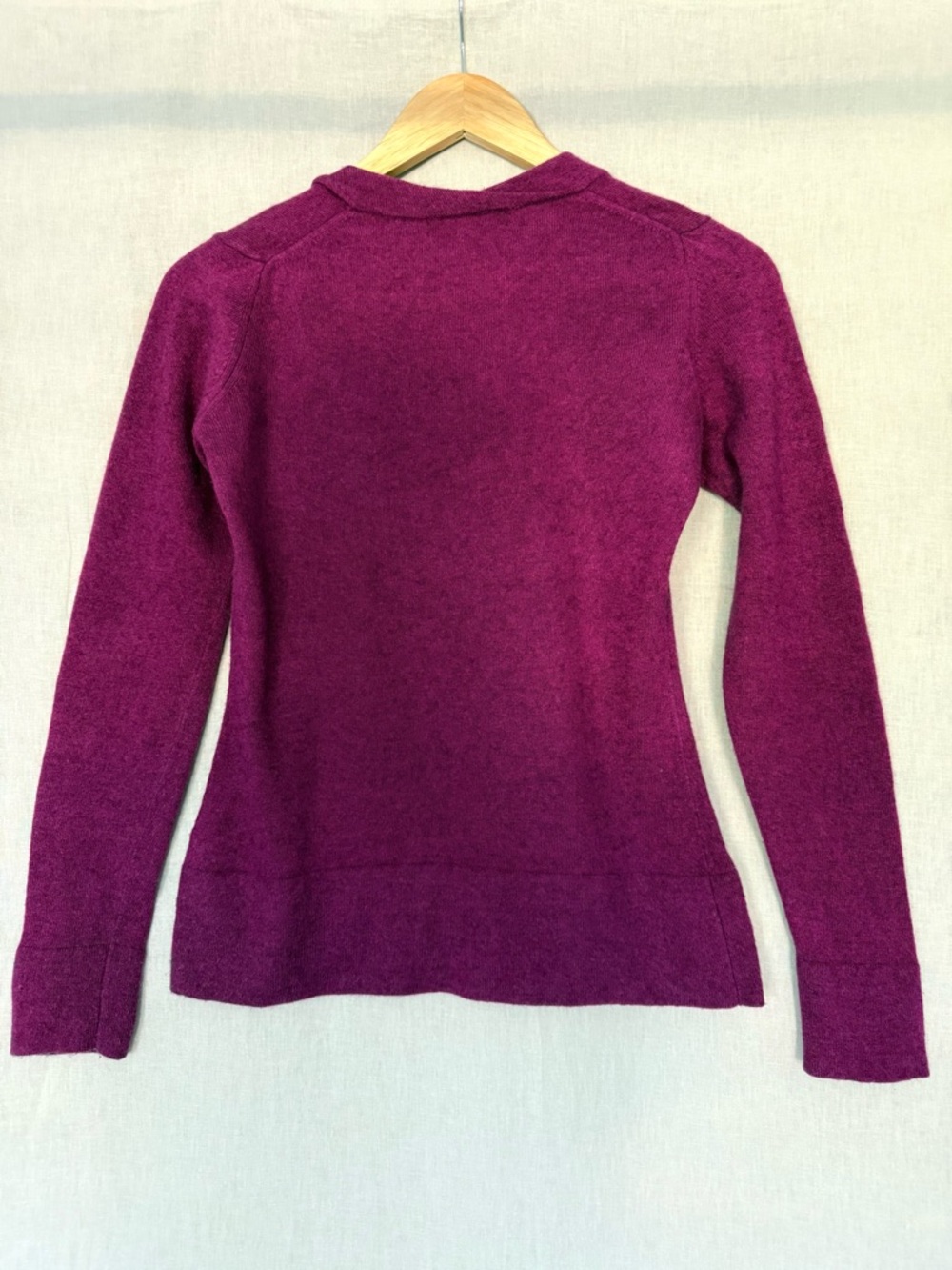 Banana Republic Fuchsia Cashmere Blend Sweater | Twisted Scoop Neck | Fitted S - Picture 4 of 12